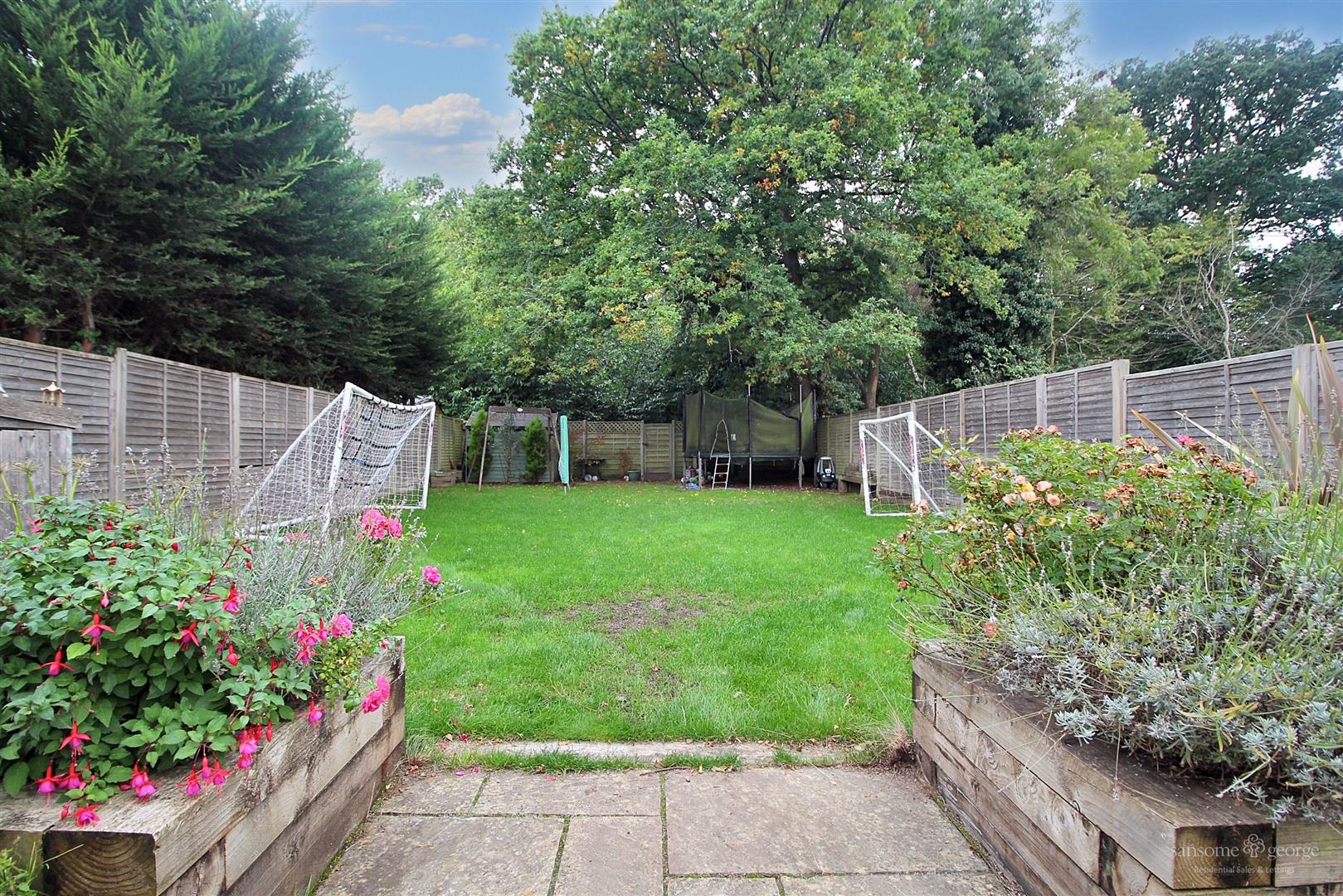 Langley Hill Close, Tilehurst, Reading